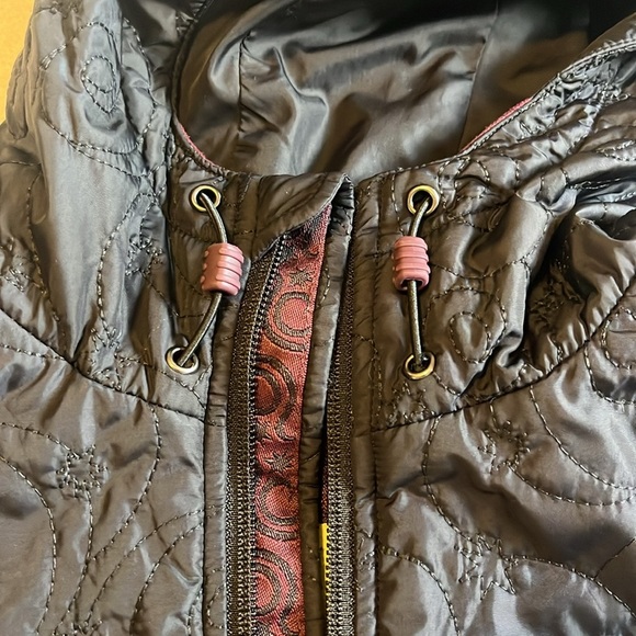 ISIS Clothing for Women Quilted Hooded  Jacket black with hood size 6 - Picture 13 of 13